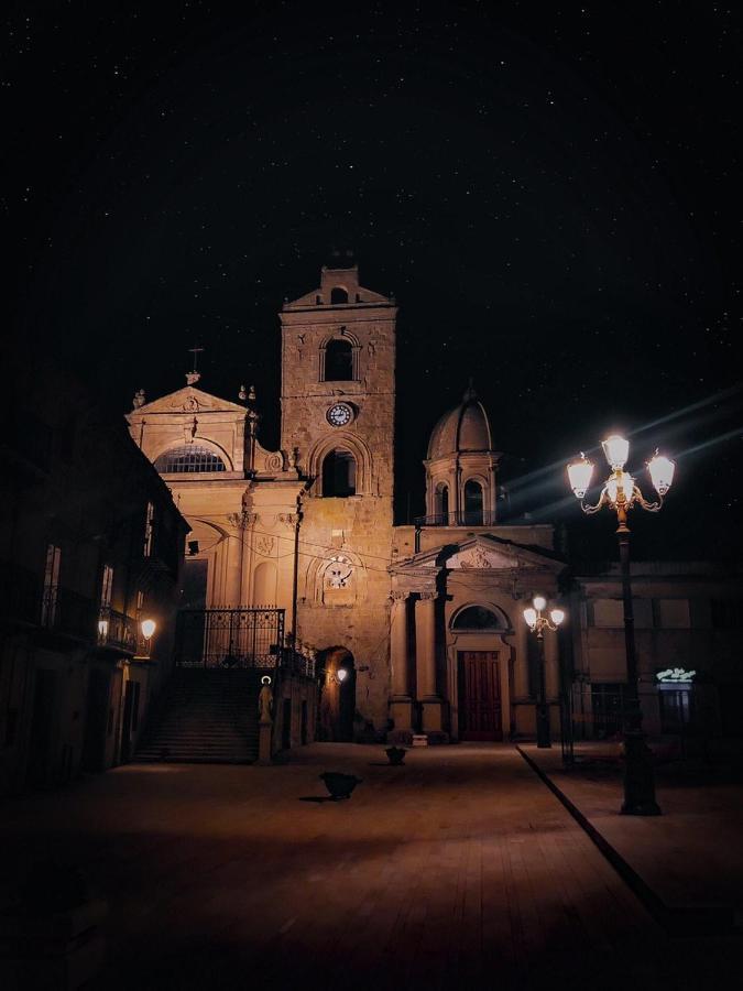 B&B Al Centro Storico Troina Buitenkant foto